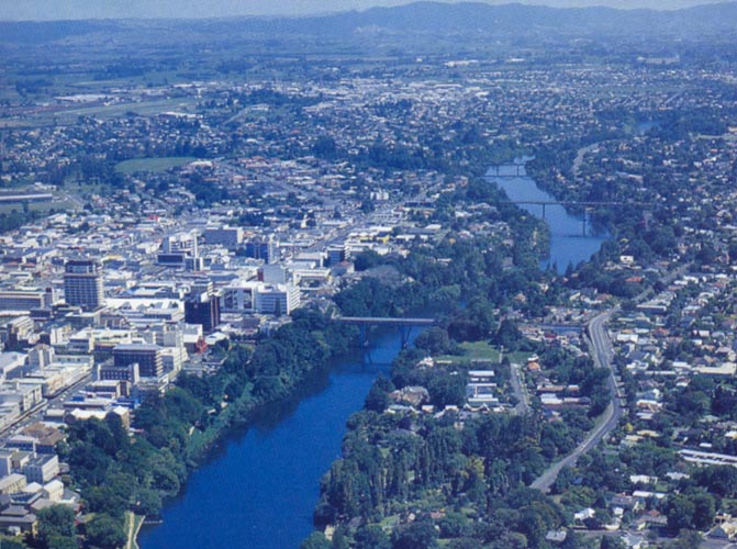 Aerial view of Hamilton city and the Waikato River